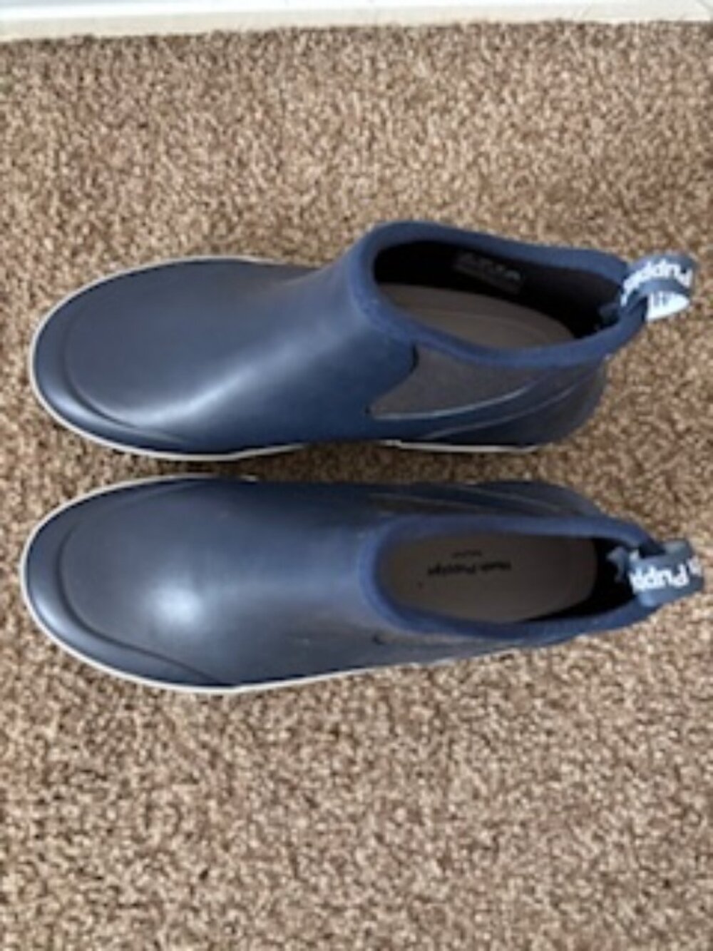 Hush Puppies Navy Boots Rainboots/outdoor boots Size 9 Lightly Used Waterproof - Picture 2 of 4